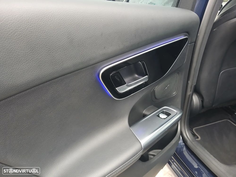 Mercedes-Benz C 300 e Avantgarde - 45