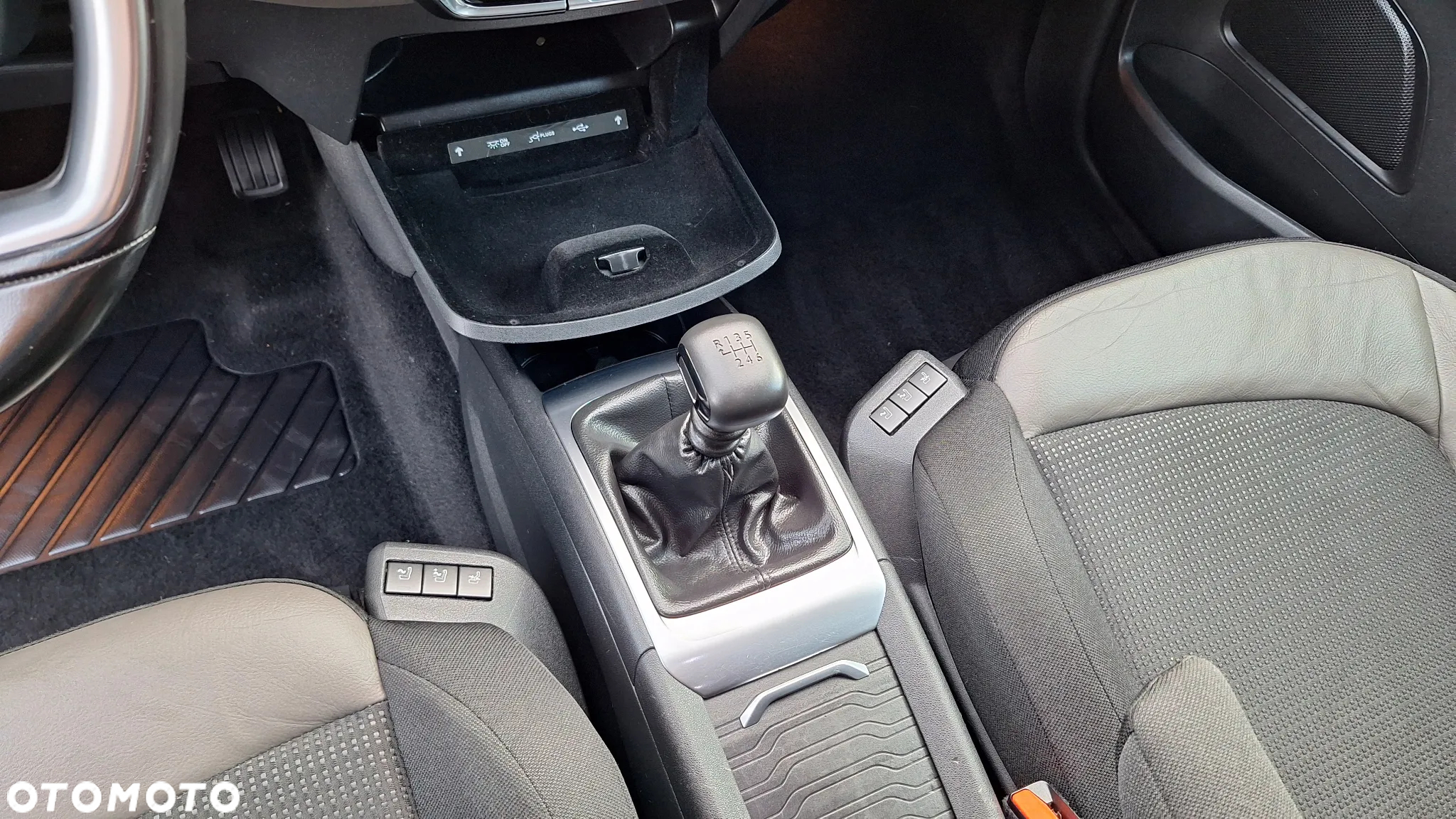 Citroën C4 SpaceTourer Grand 1.5 BlueHDi Shine S&S - 10