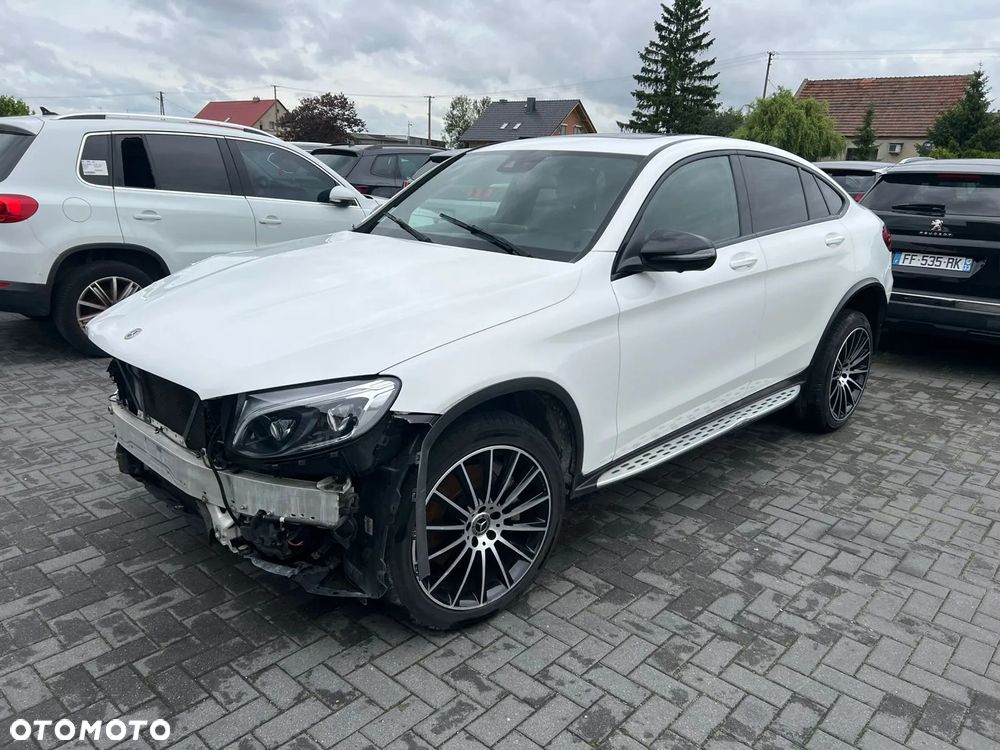 Mercedes-Benz GLC - 2