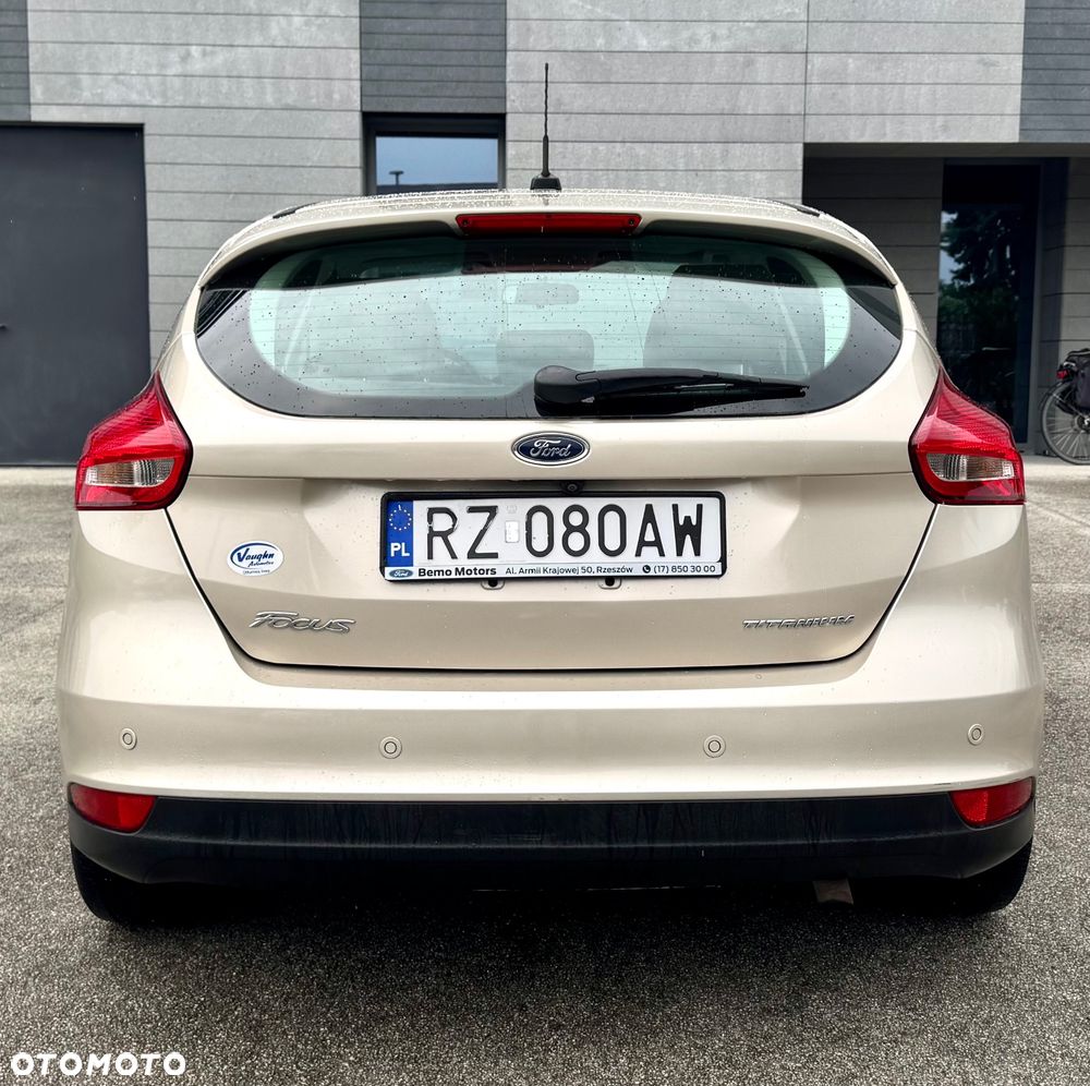 Ford Focus - 5