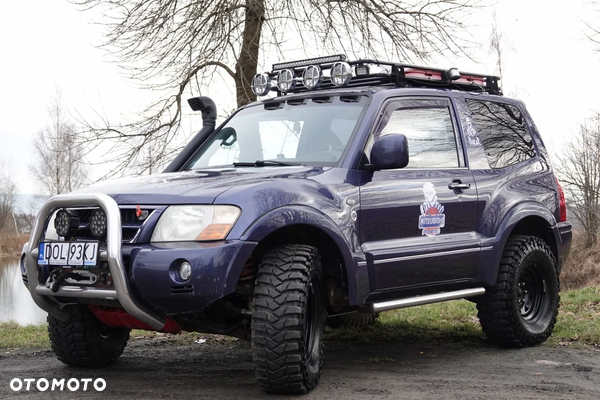 Mitsubishi Pajero 3.2 DID Instyle DAKAR