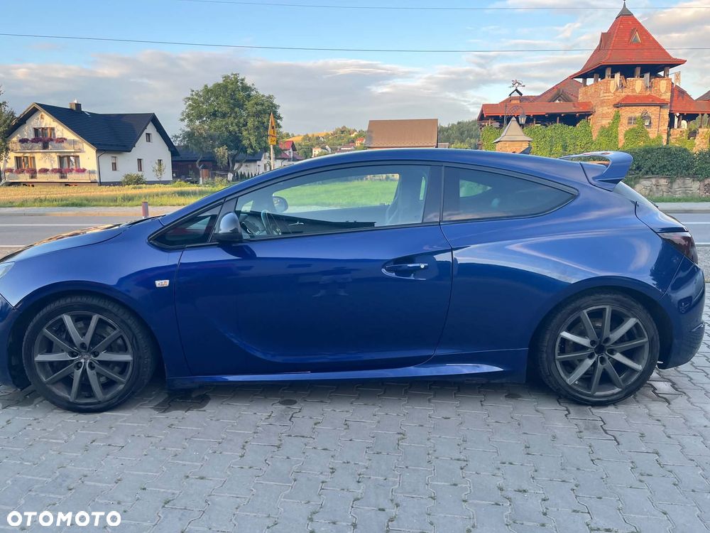 Opel Astra OPC - 4