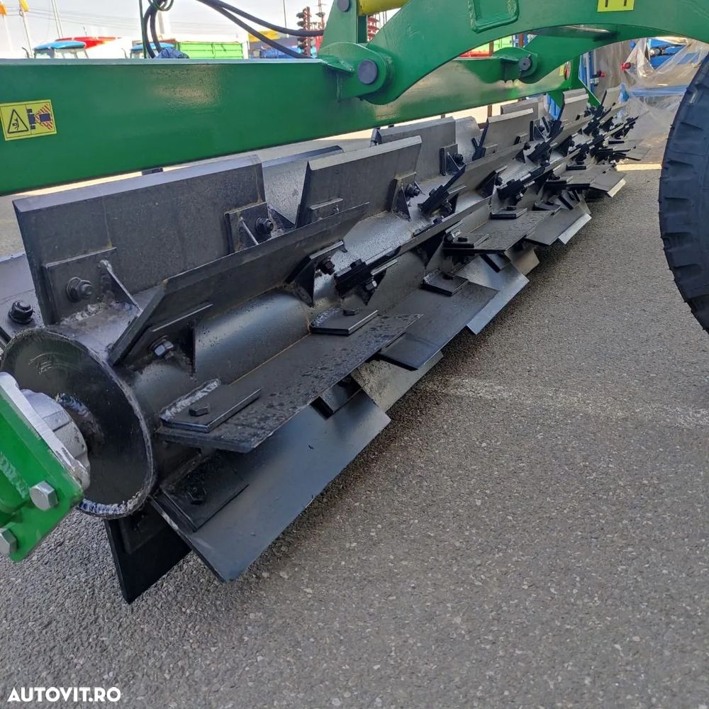 IMUM Tocator vegetatie, 6 metri, Imum, model Greuceanu KR6.0, tractat, minim 80 CP - 3