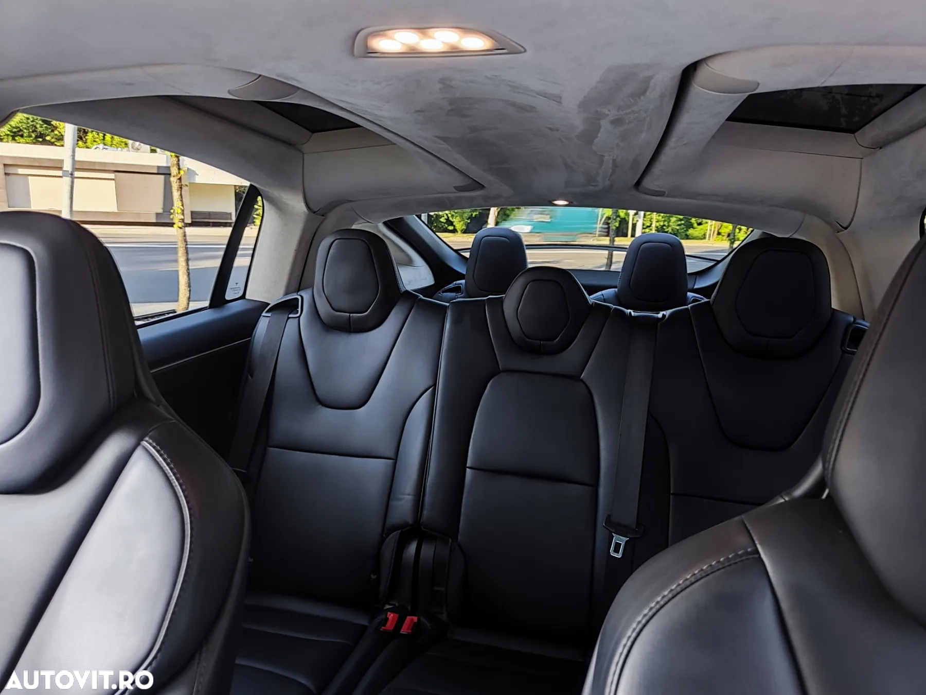 Tesla Model X P100D Allradantrieb - 17