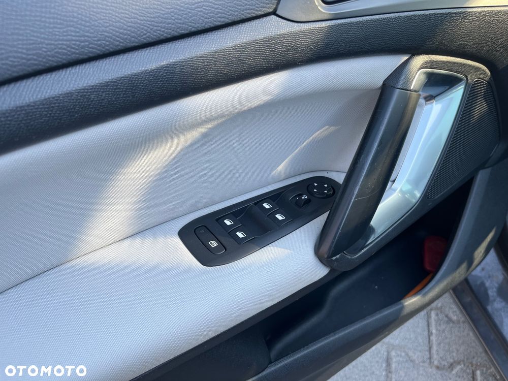 Peugeot 308 1.2 PureTech Allure S&S EAT6 - 34