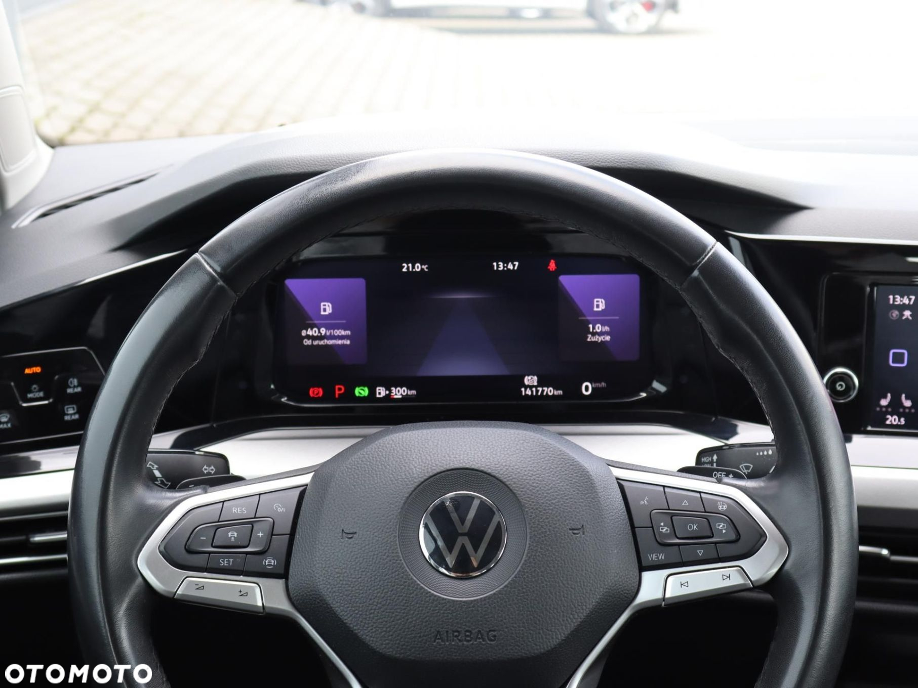 Volkswagen Golf - 9