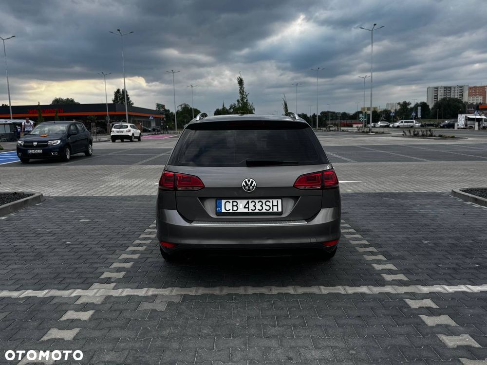 Volkswagen Golf 1.6 TDI Highline DSG - 6