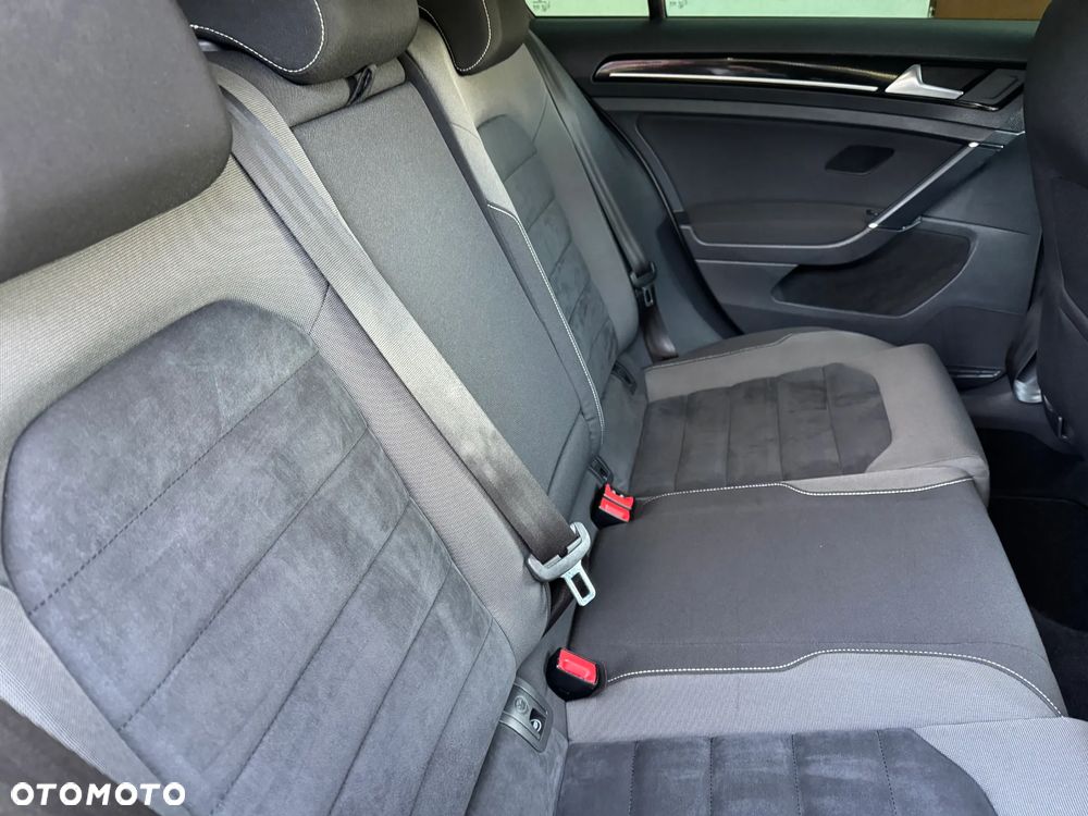 Volkswagen Golf 1.4 TSI BlueMotion Technology DSG Highline - 31