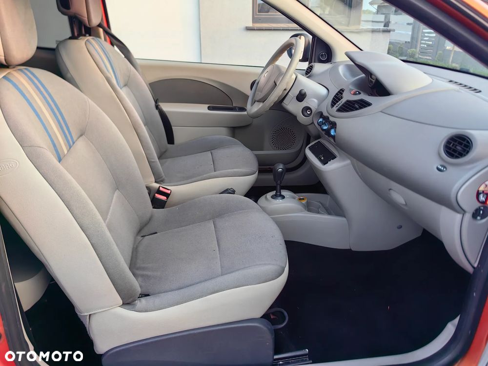 Renault Twingo 1.2 16V Expression - 10