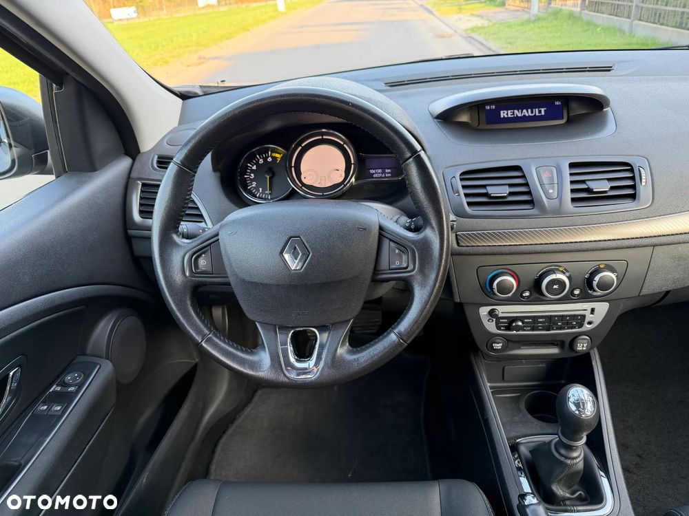 Renault Megane 1.6 16V 110 LIMITED - 23