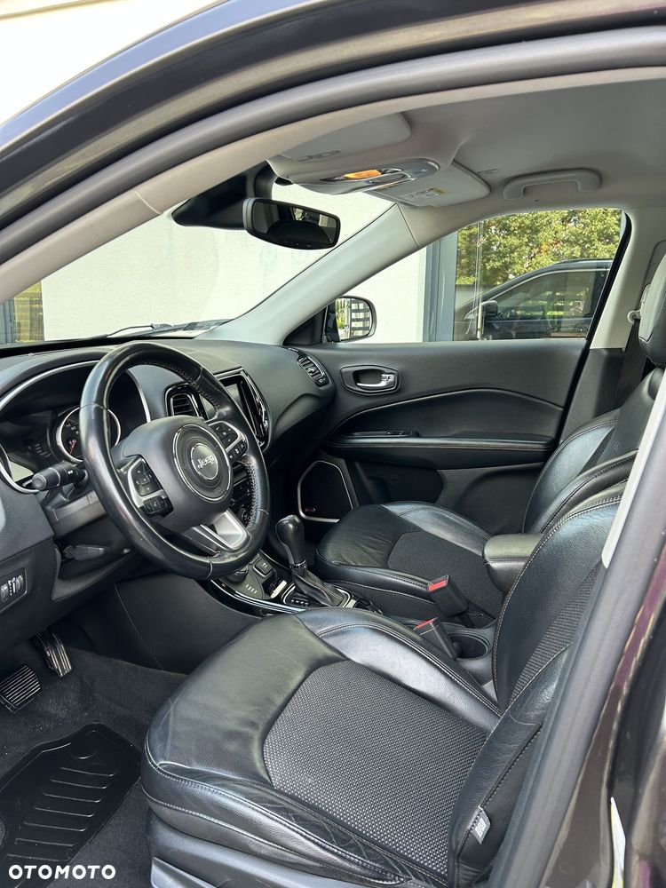 Jeep Compass - 4