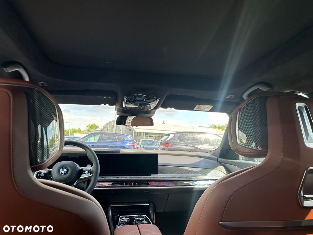 BMW Seria 7 740d xDrive mHEV sport - 19