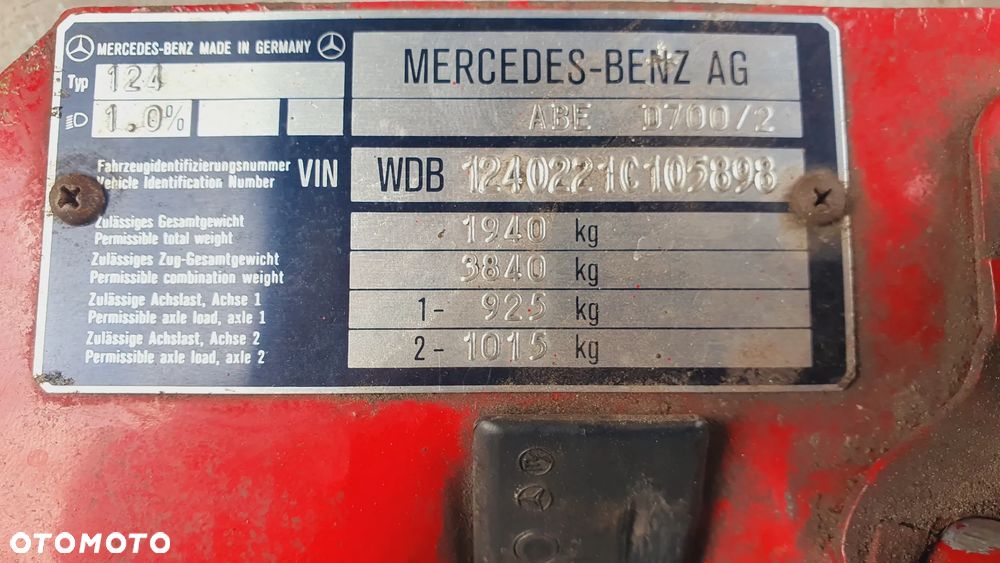 Mercedes-Benz W124 (1984-1993) - 12