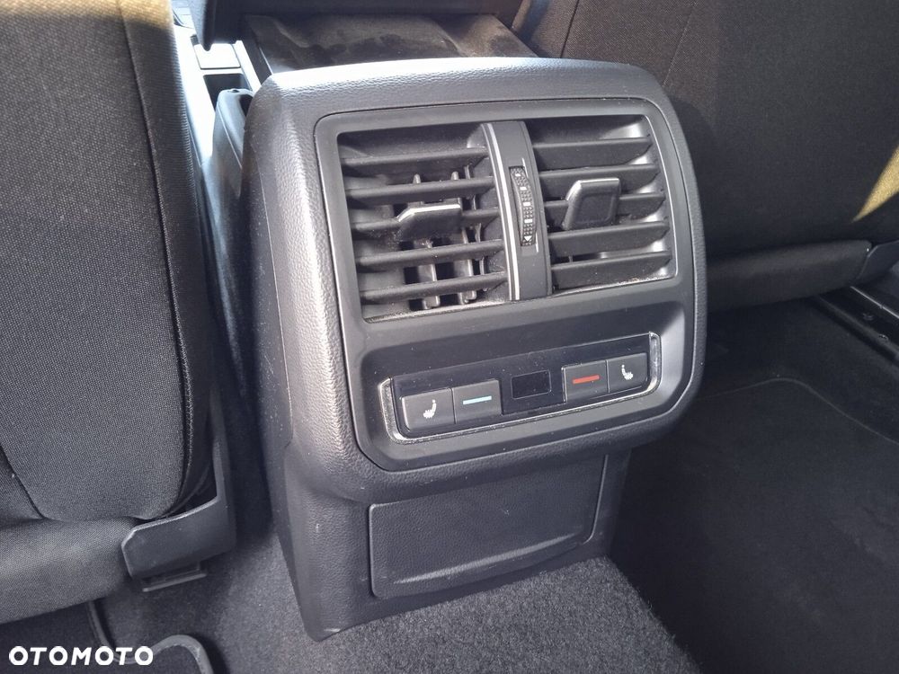 Volkswagen Arteon 2.0 TDI Essence DSG - 16