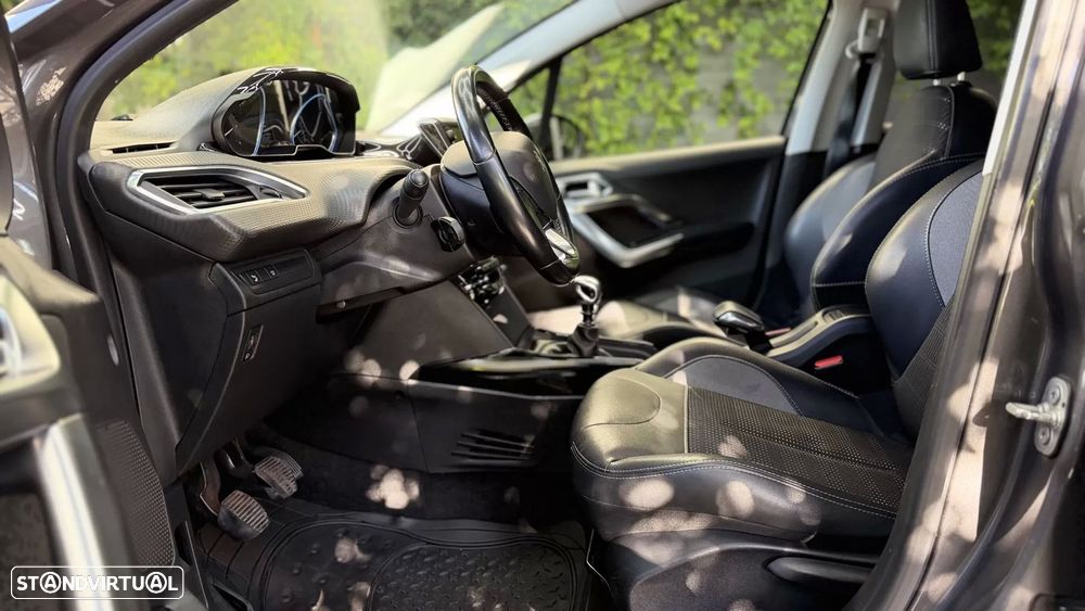 Peugeot 2008 BlueHDi 100 Allure - 4