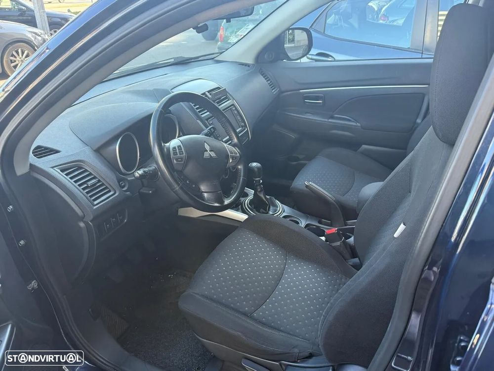 Mitsubishi ASX 1.8 DI-D Instyle NAVI - 11