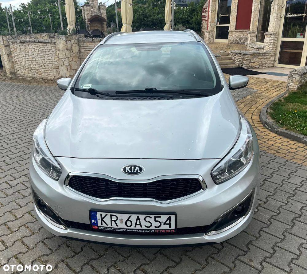 Kia Ceed Cee'd 1.4 CRDi S - 4