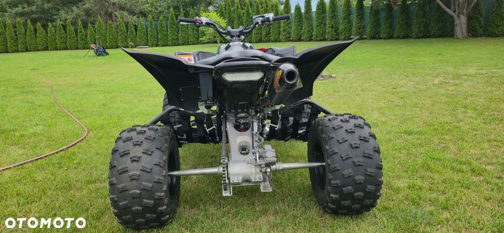 Yamaha YFZ - 8