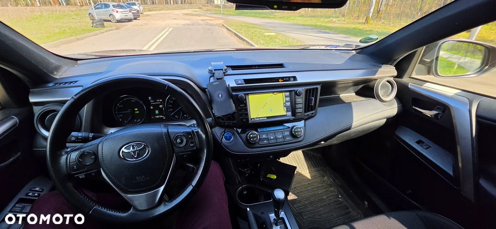 Toyota RAV4 Hybrid Premium 4x2 - 6