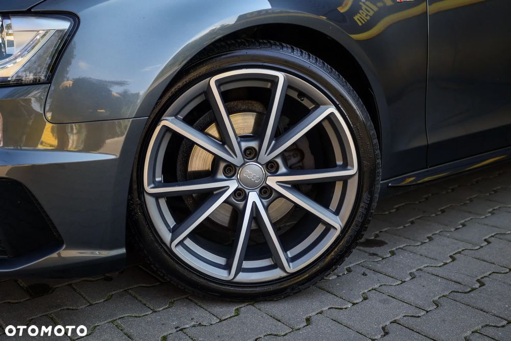 Audi A4 - 3
