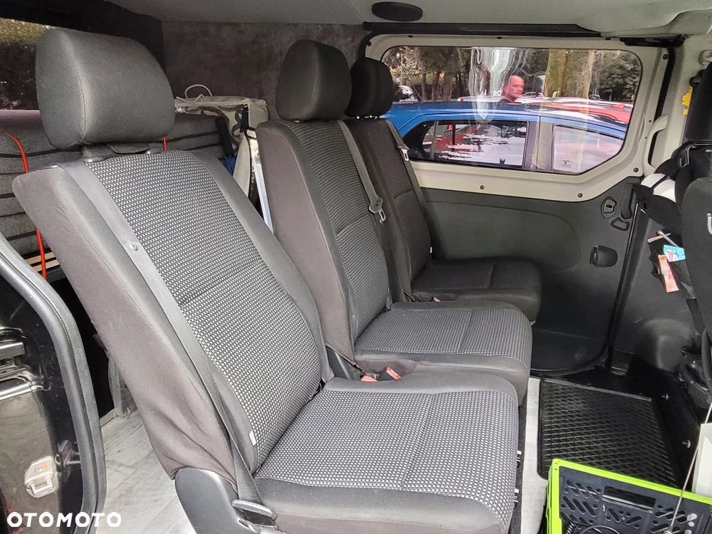 Opel Vivaro - 14