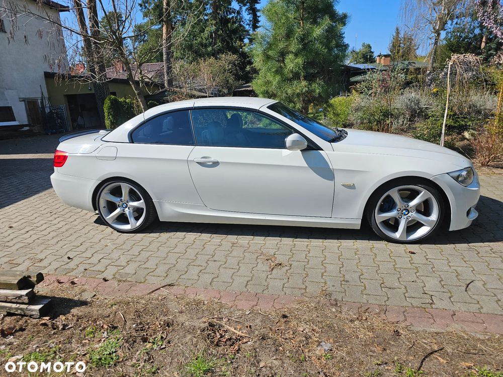 BMW Seria 3 335i - 12