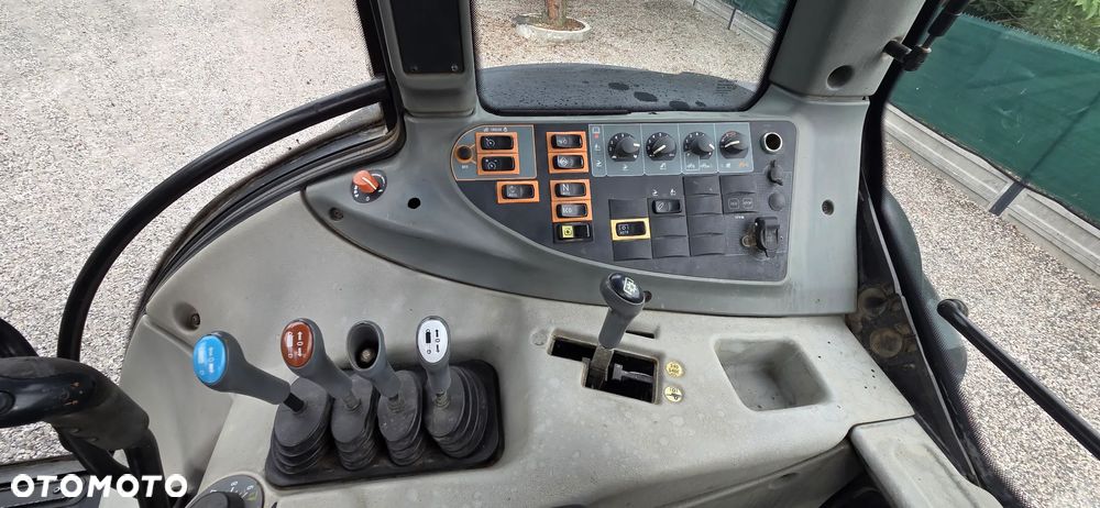 Valtra T151e - 7