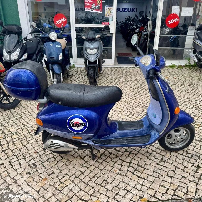 Piaggio Vespa 50 ETZ - 11