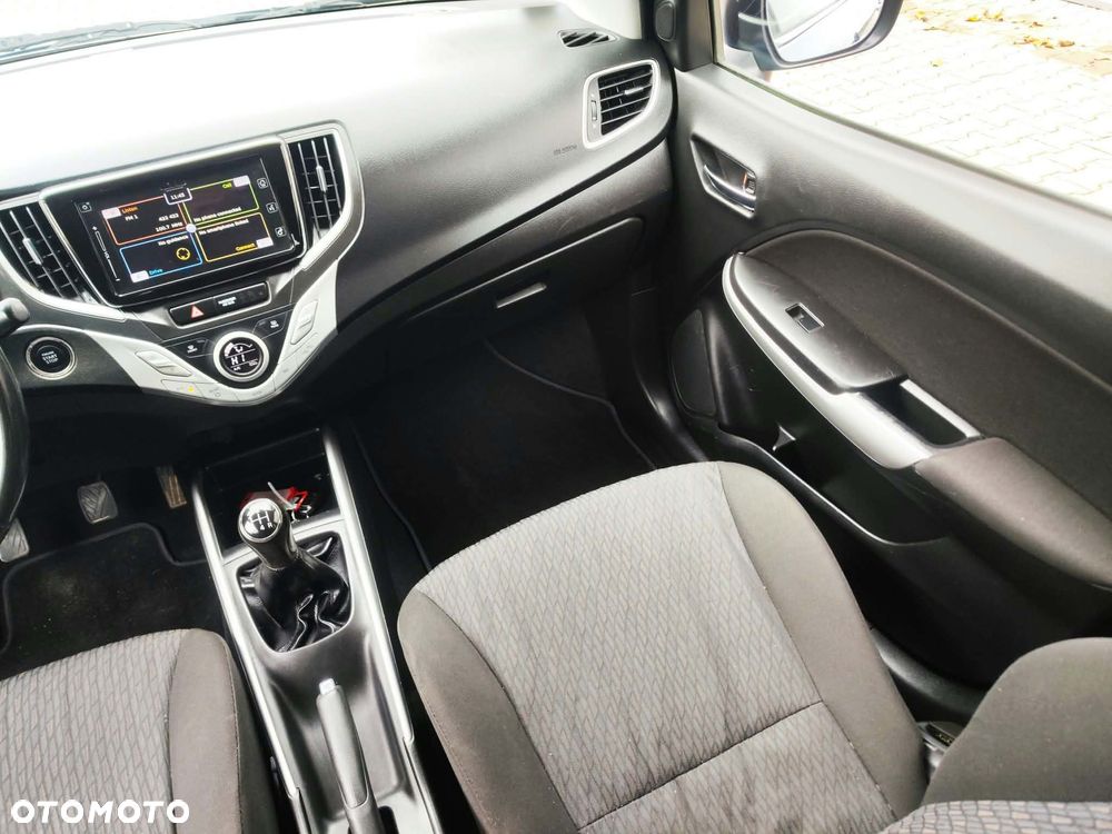 Suzuki Baleno 1.2 Dualjet (SHVS) Hybrid Comfort - 21