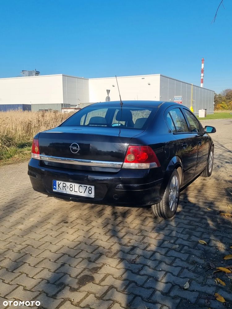 Opel Astra 1.7 CDTI Enjoy - 4