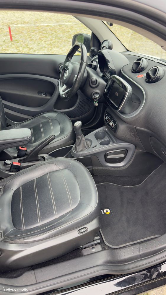 Smart ForTwo Coupé prime - 17