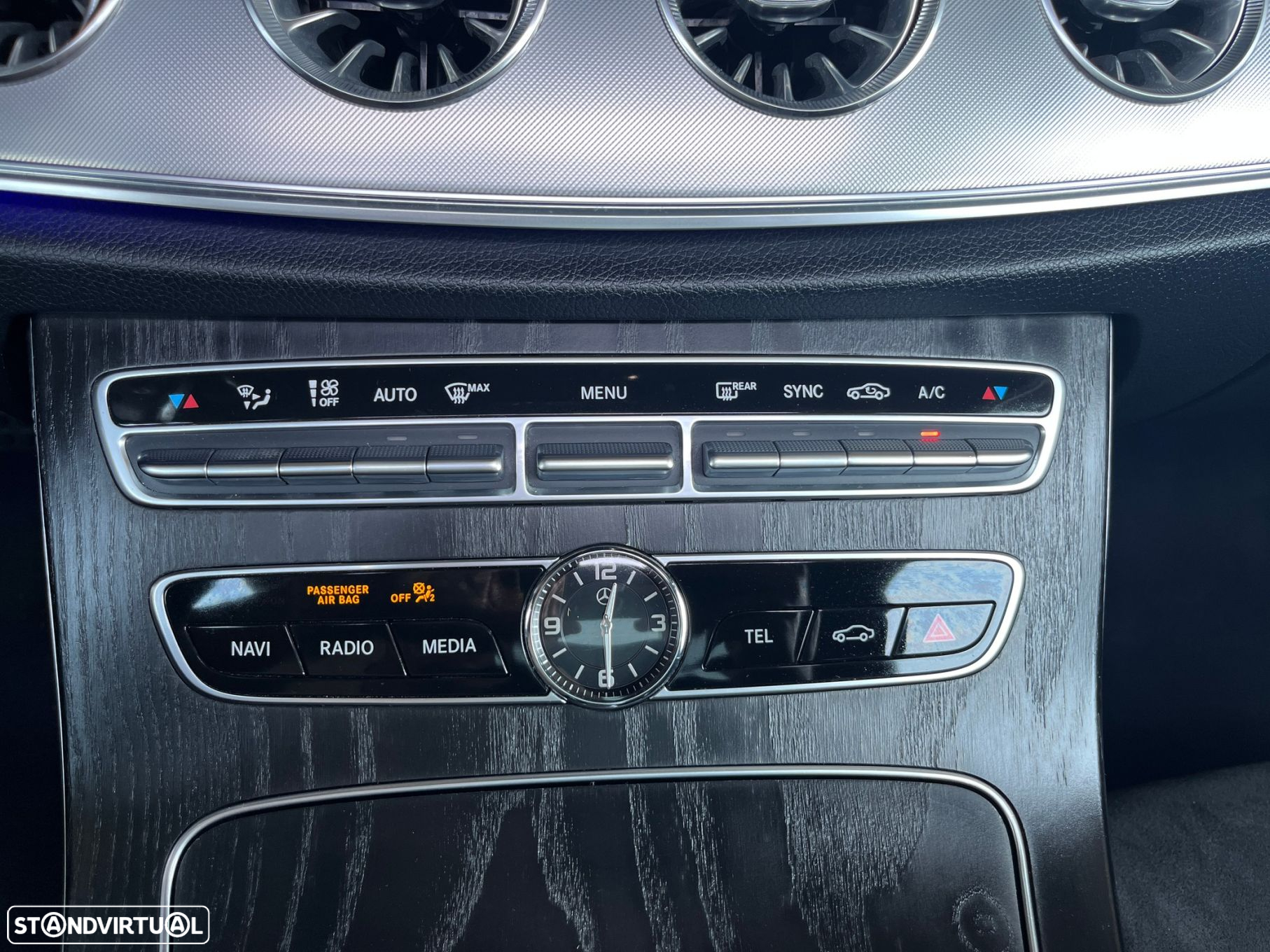 Mercedes-Benz E 220 d Coupe 9G-TRONIC AMG Line - 30