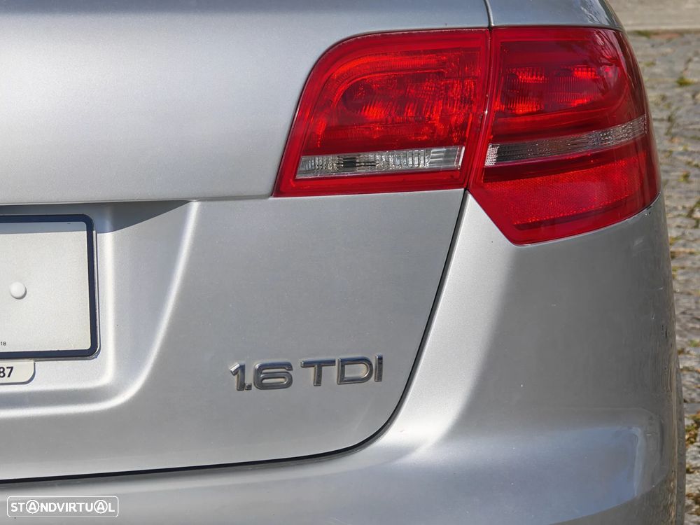 Audi A3 Sportback 1.6 TDI Attraction - 8