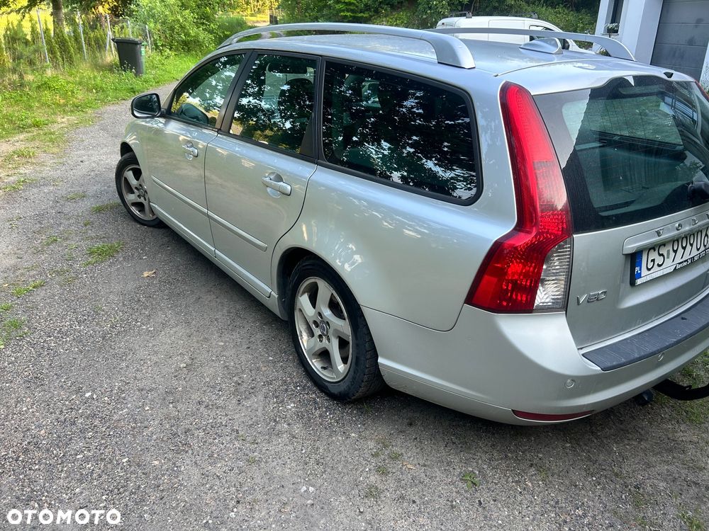 Volvo V50 D2 - 4