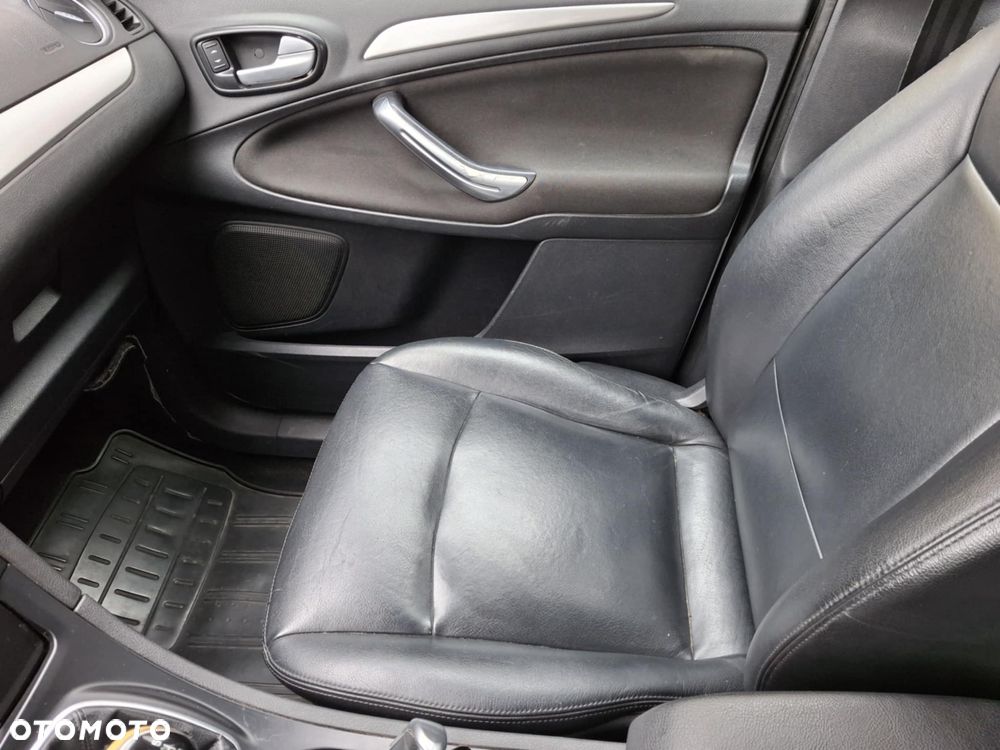 Ford Galaxy 1.6 TDCi DPF Start-Stop Trend - 14