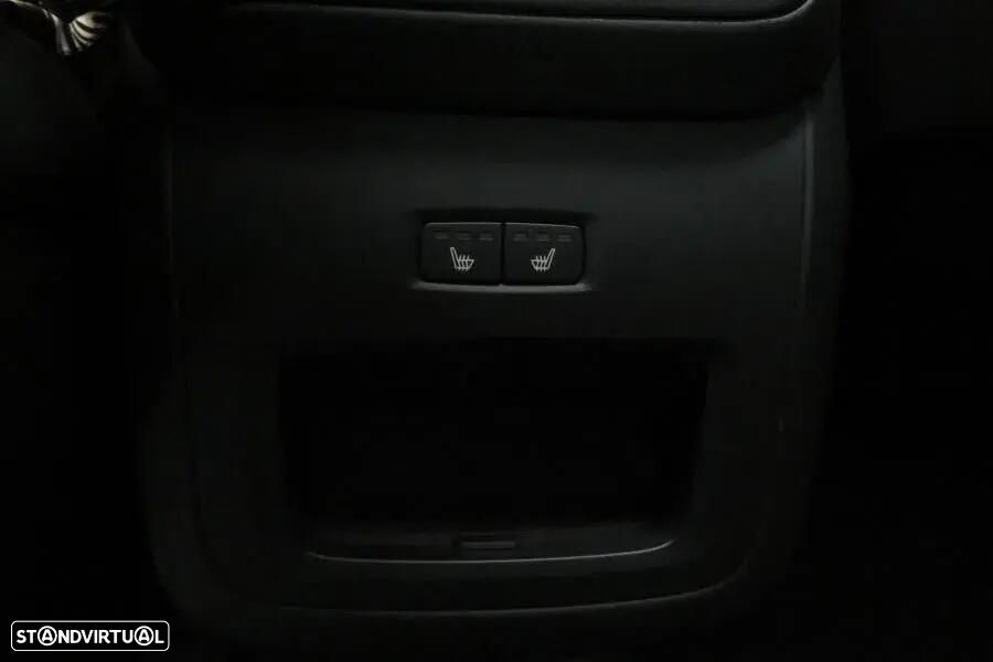 Volvo XC 60 2.0 T6 PHEV Ultimate Dark AWD - 21