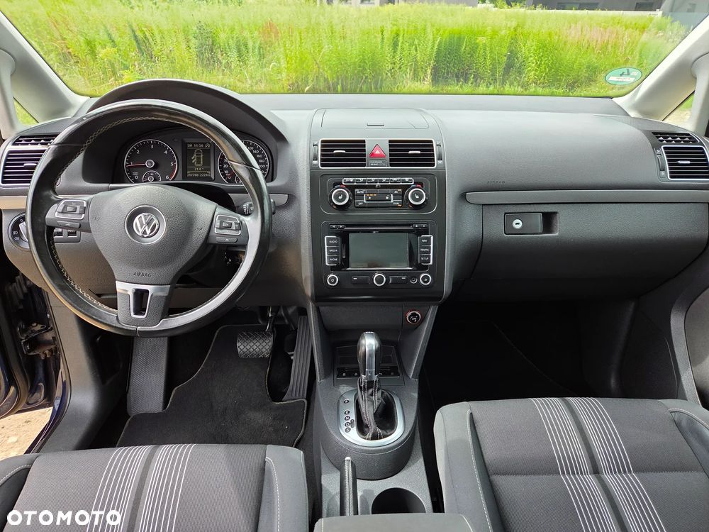 Volkswagen Touran 2.0 TDI DPF DSG MATCH - 14