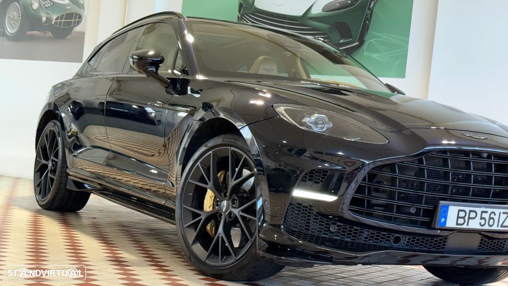 Aston Martin DBX 707 - 5