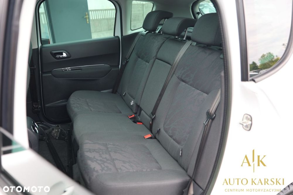 Peugeot 3008 - 40