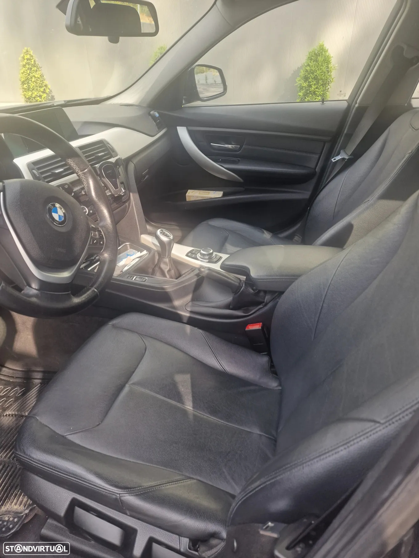 BMW 318 d DPF Touring Edition Lifestyle - 2