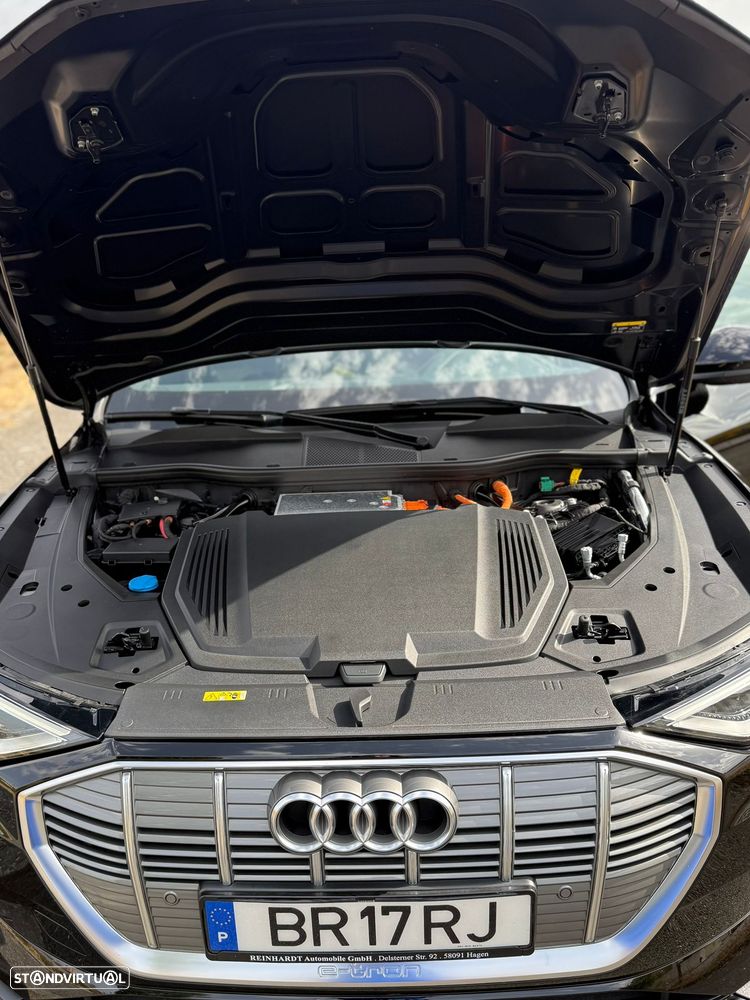 Audi e-tron 50 quattro S line - 14