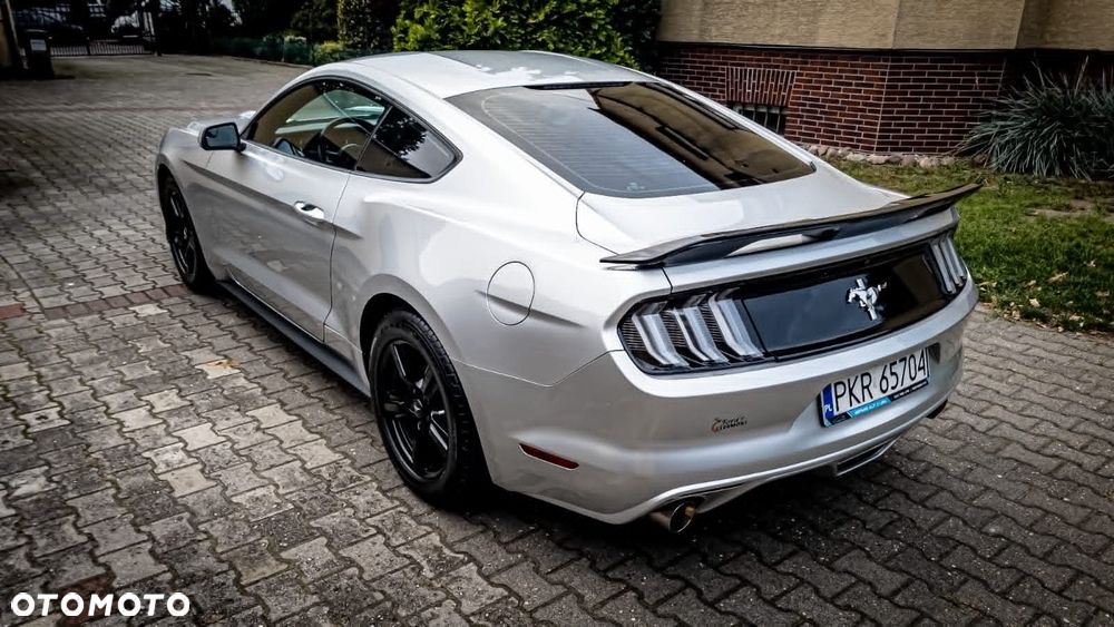 Ford Mustang 3.7 V6 - 5