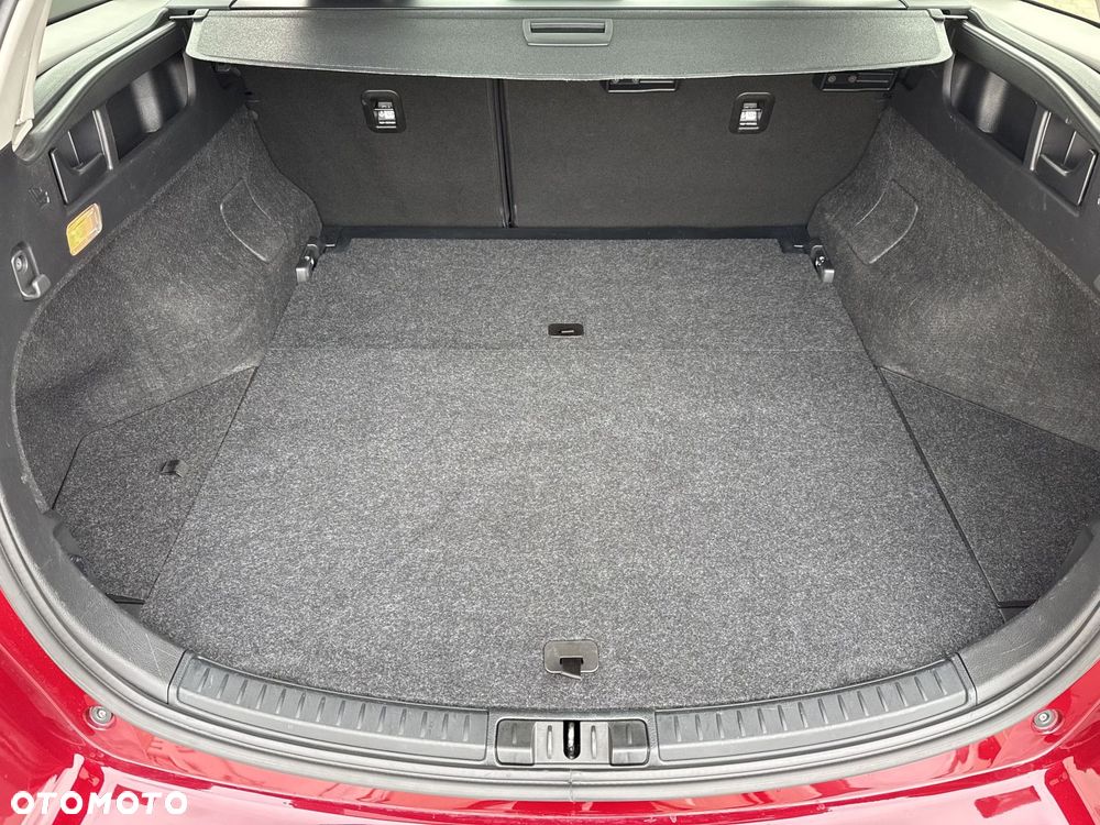 Toyota Auris Hybrid 135 Premium - 11