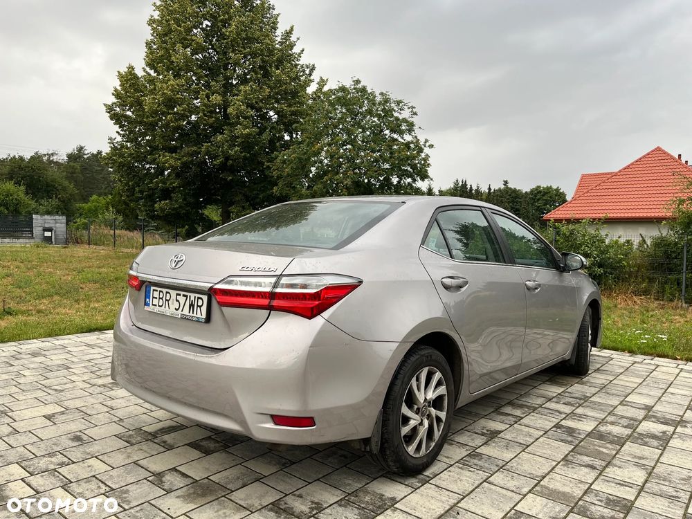 Toyota Corolla 1.6 Comfort - 8