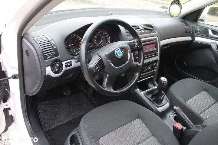 Skoda Octavia 1.6 TDI Elegance - 11