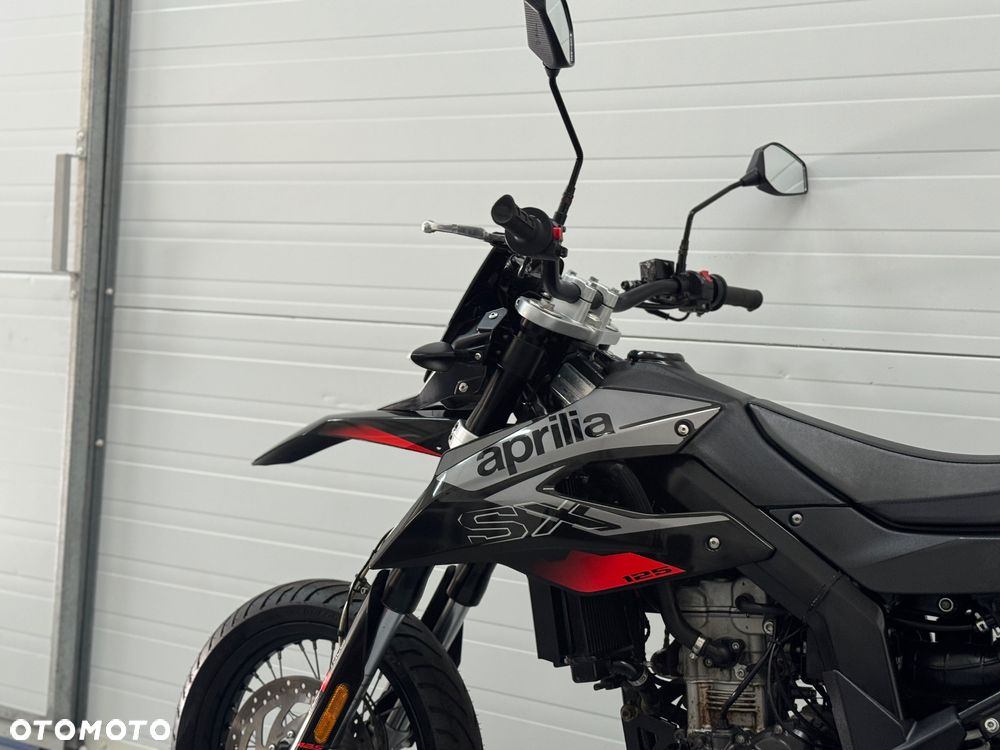 Aprilia SX - 16