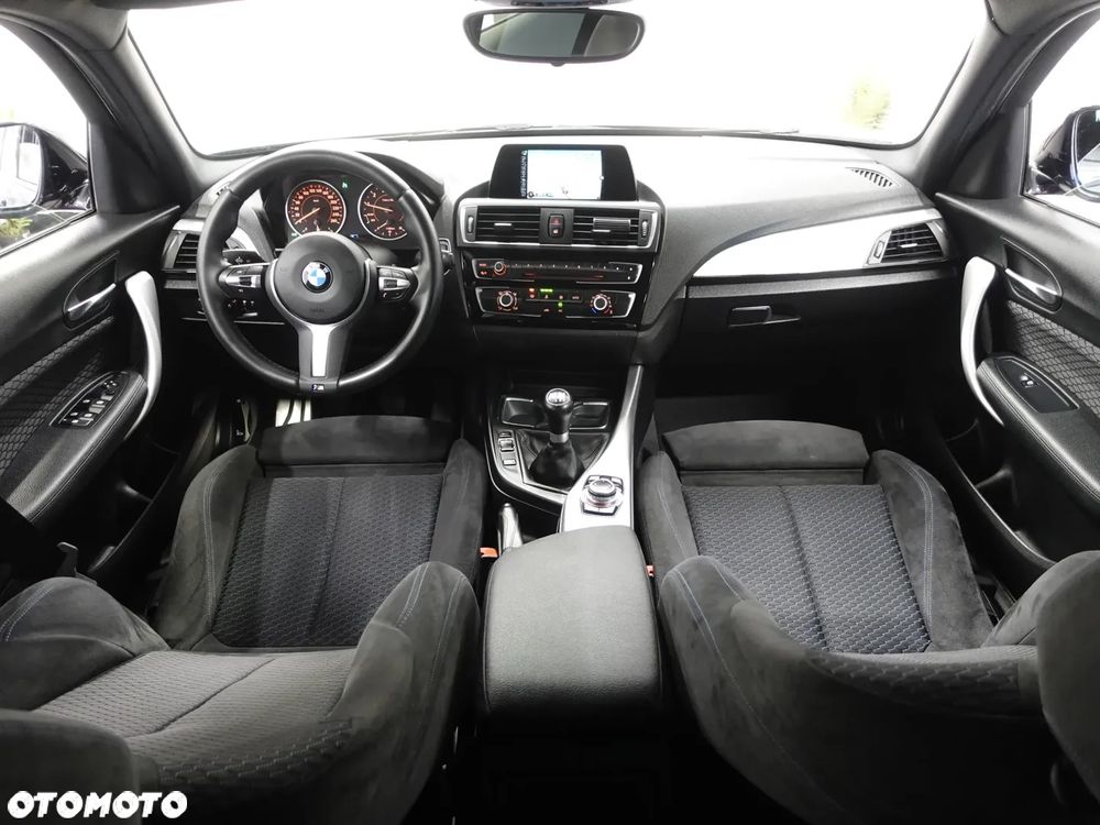 BMW Seria 1 - 25