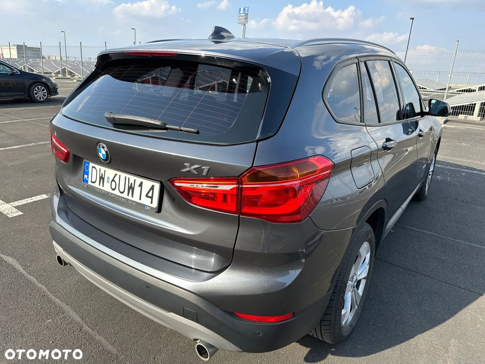 BMW X1 xDrive20d Sport Line - 7