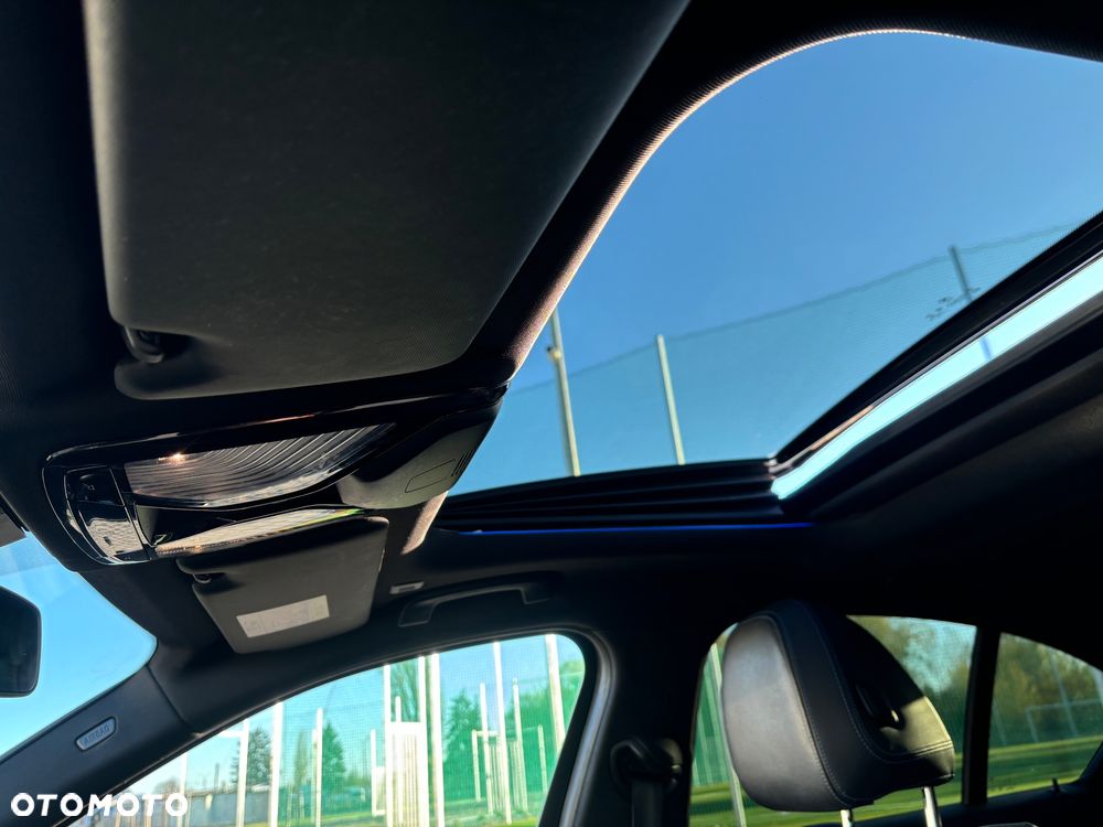 BMW Seria 3 318d M Sport - 27
