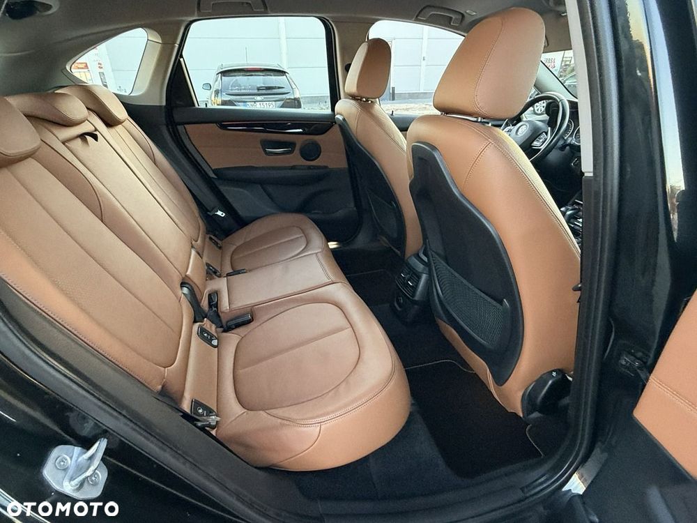BMW Seria 2 218d Sport-Aut Luxury Line - 28